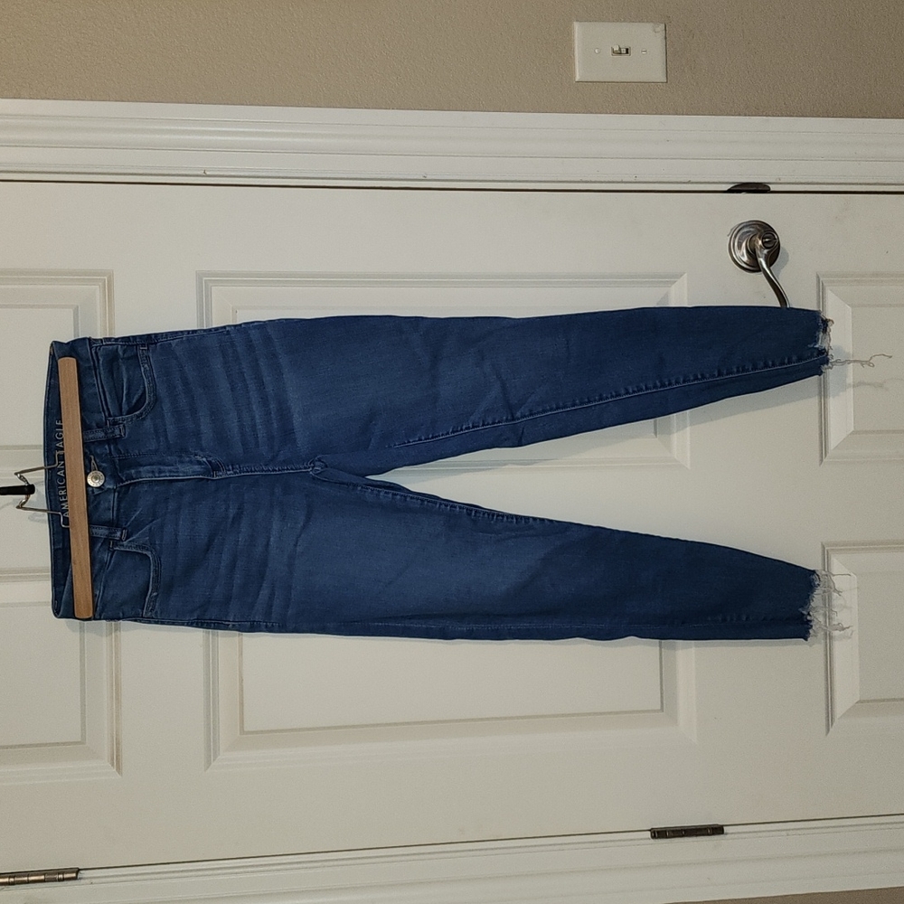 American Eagle Raw Hem Jeans, size 2 Short